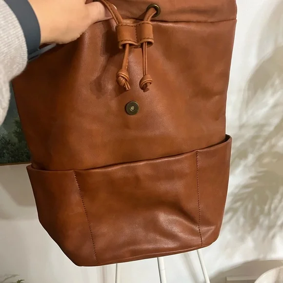 Universal Thread Faux Leather Backpack - Picture 5 of 6